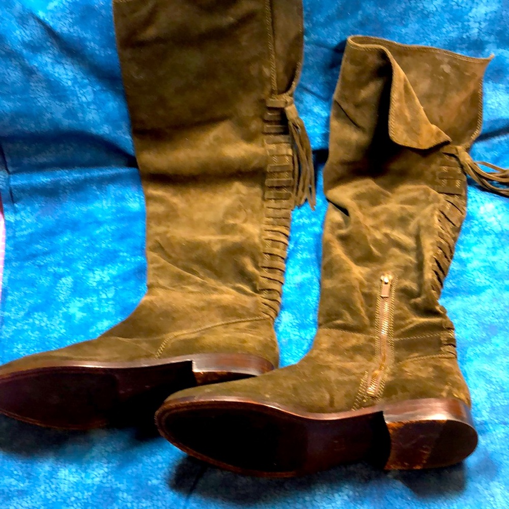 Frye Knee-High Suede tasseled boots, size 9, deep olive.
